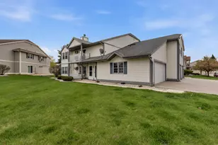 807 Worthington Ct, West Bend, WI 53090 - Photo 23