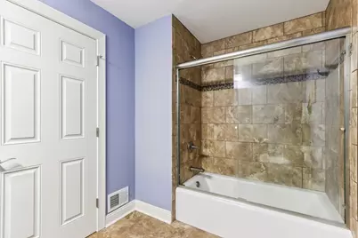 18160  Kestrel Ct, Brookfield, WI 53045 - Photo 49