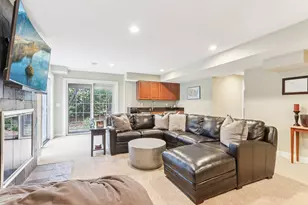 18160 Kestrel Ct, Brookfield, WI 53045 - Photo 41
