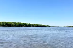 1037 Dewey St, Cassville, WI 53806 - Photo 15
