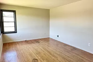 1037 Dewey St, Cassville, WI 53806 - Photo 3