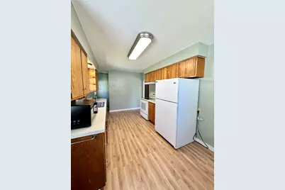 1037  Dewey St, Cassville, WI 53806 - Photo 5