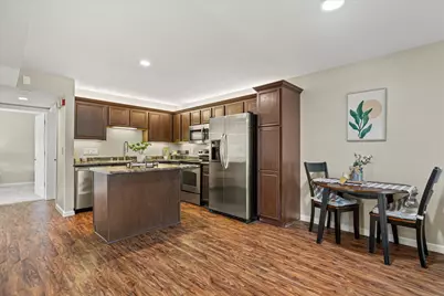 N17W26865 E Fieldhack Dr #D, Pewaukee, WI 53072 - Photo 7