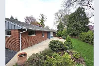 14745  Watertown Plank Rd, Elm Grove, WI 53122 - Photo 29