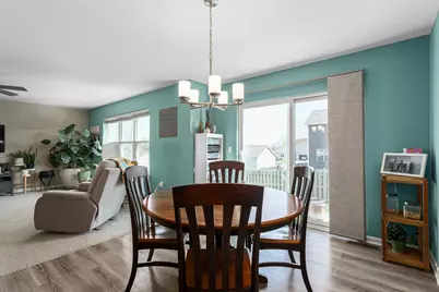 907  Ridge Ct, Watertown, WI 53094 - Photo 9