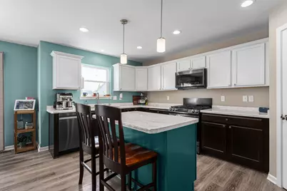 907  Ridge Ct, Watertown, WI 53094 - Photo 11