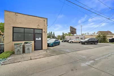 6425 W Burleigh St, Milwaukee, WI 53210 - Photo 13