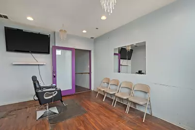 6425 W Burleigh St, Milwaukee, WI 53210 - Photo 7