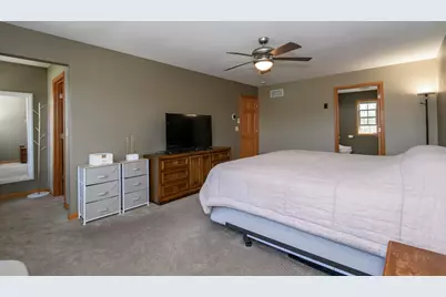 426  Augusta Dr, Mukwonago, WI 53149 - Photo 35