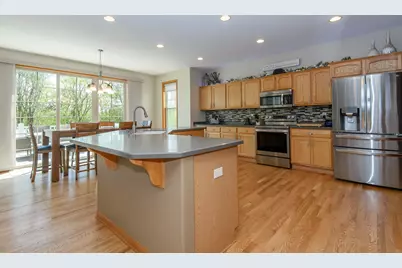 426  Augusta Dr, Mukwonago, WI 53149 - Photo 15