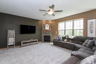 426 Augusta Dr, Mukwonago, WI 53149 - Photo 11