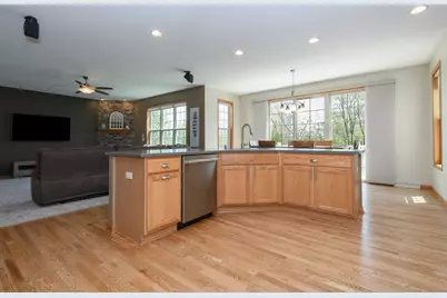 426  Augusta Dr, Mukwonago, WI 53149 - Photo 19