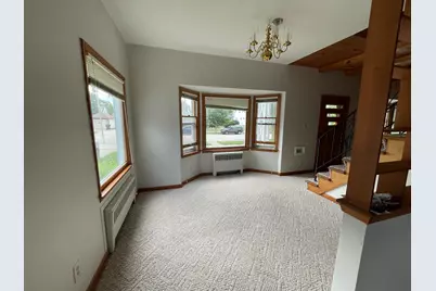 3958 E Plankinton Ave, Cudahy, WI 53110 - Photo 9