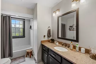 13725 N Lake Shore Dr, Mequon, WI 53097 - Photo 35