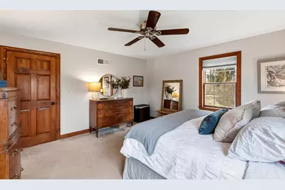 13725 N Lake Shore Dr, Mequon, WI 53097 - Photo 21
