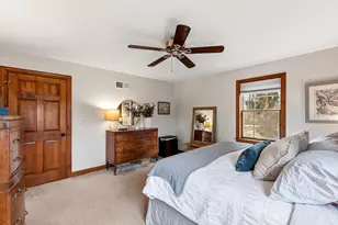 13725 N Lake Shore Dr, Mequon, WI 53097 - Photo 21