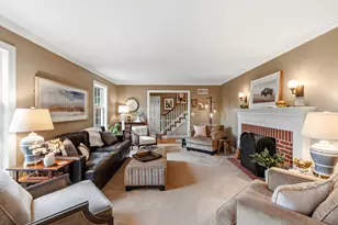 13725 N Lake Shore Dr, Mequon, WI 53097 - Photo 9