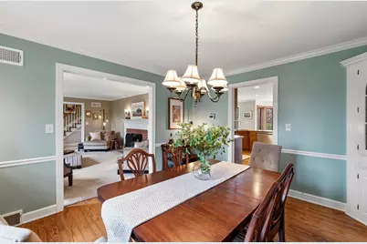 13725 N Lake Shore Dr, Mequon, WI 53097 - Photo 11