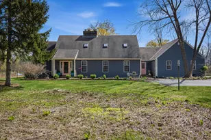 13725 N Lake Shore Dr, Mequon, WI 53097 - Photo 1
