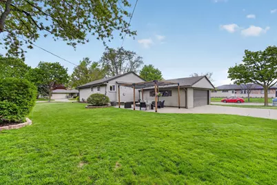 1801 W Kimberly Ave, Milwaukee, WI 53221 - Photo 17