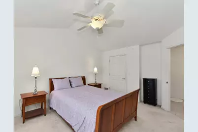9128 W Elm Ct #D, Franklin, WI 53132 - Photo 17