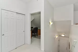 9128 W Elm Ct, Franklin, WI 53132 - Photo 29
