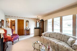 3351 Moraine Dr, Richfield, WI 53033 - Photo 5