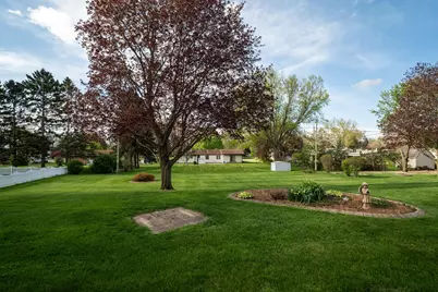 3351  Moraine Dr, Richfield, WI 53033 - Photo 33