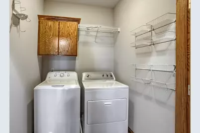 506  Spring Crest Cir, Waukesha, WI 53188 - Photo 21