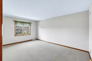 506 Spring Crest Cir, Waukesha, WI 53188 - Photo 23
