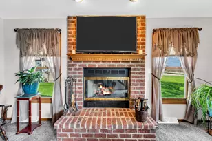 2000 Airline Rd, Racine, WI 53406 - Photo 9