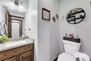 2000 Airline Rd, Racine, WI 53406 - Photo 23