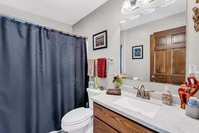 2000  Airline Rd, Racine, WI 53406 - Photo 29