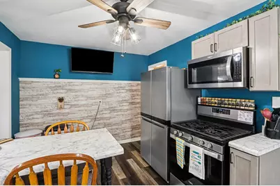 1104  Lathrop Ave, Racine, WI 53405 - Photo 9