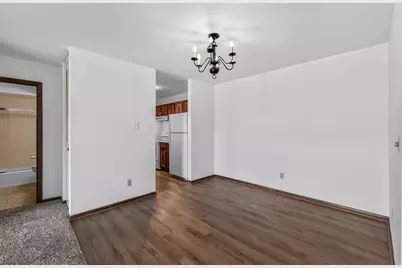 151 N University Dr #319, West Bend, WI 53095 - Photo 9