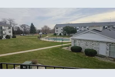 151 N University Dr #319, West Bend, WI 53095 - Photo 13