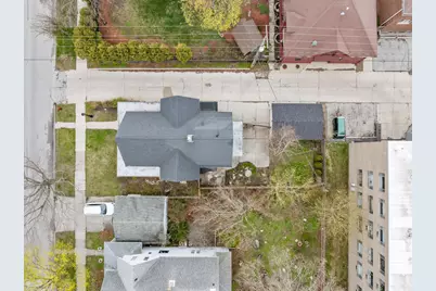 1215 N 7th St, Sheboygan, WI 53081 - Photo 33