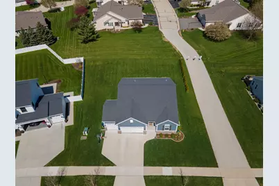 N56W24190  Peppertree Dr, Sussex, WI 53089 - Photo 31