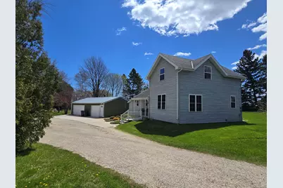 323  S Heritage Dr, Oostburg, WI 53070 - Photo 29
