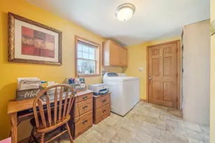 323 S Heritage Dr, Oostburg, WI 53070 - Photo 11
