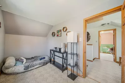323  S Heritage Dr, Oostburg, WI 53070 - Photo 13