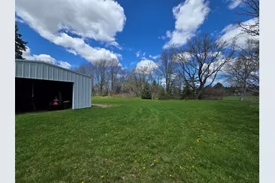 323  S Heritage Dr, Oostburg, WI 53070 - Photo 23