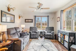 323 S Heritage Dr, Oostburg, WI 53070 - Photo 5