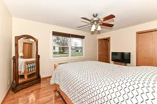 114 E Spruce St, Salem Lakes, WI 53170 - Photo 17