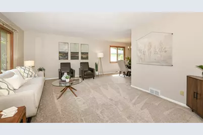 12151 W Diane Dr, Wauwatosa, WI 53226 - Photo 3