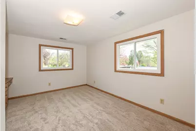 12151 W Diane Dr, Wauwatosa, WI 53226 - Photo 31