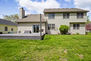 12135 32nd Ave, Pleasant Prairie, WI 53158 - Photo 5