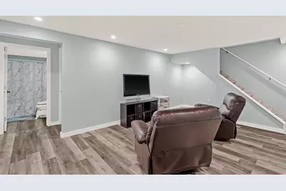 N51W35827  Hillcrest Ct, Oconomowoc, WI 53066 - Photo 47