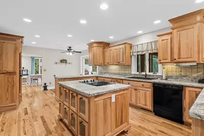 N51W35827  Hillcrest Ct, Oconomowoc, WI 53066 - Photo 17