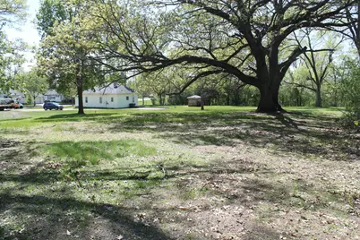 1627  St Cloud St, La Crosse, WI 54603 - Photo 3